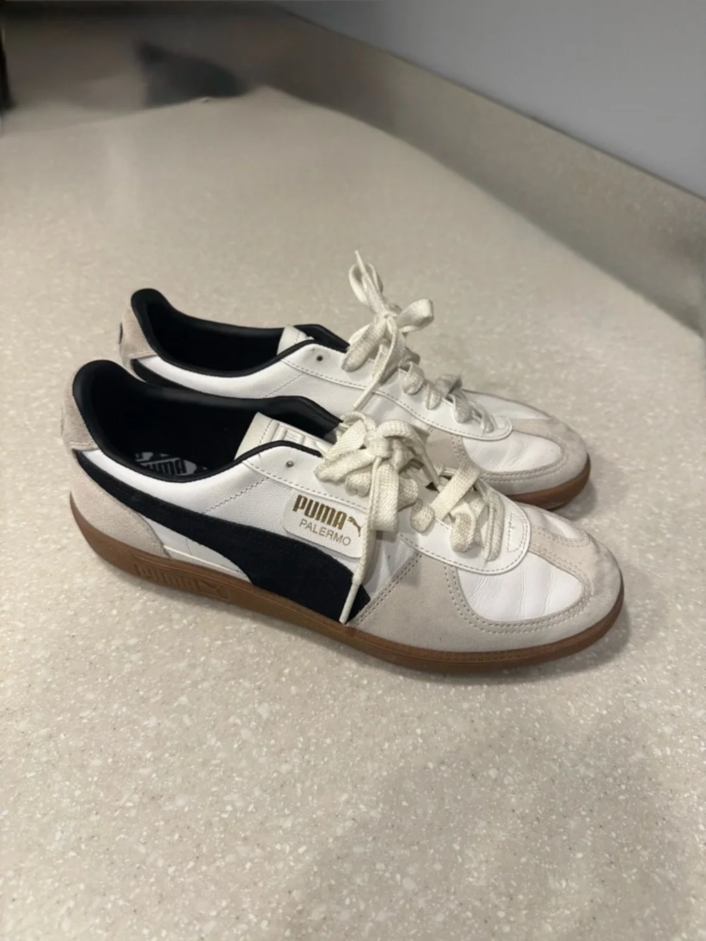 Puma Palermo Mens’s Sneakers in White, Black & Gum